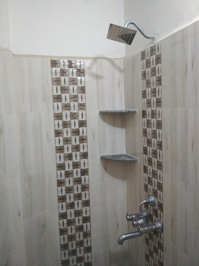City Center Inn Buxar エクステリア 写真