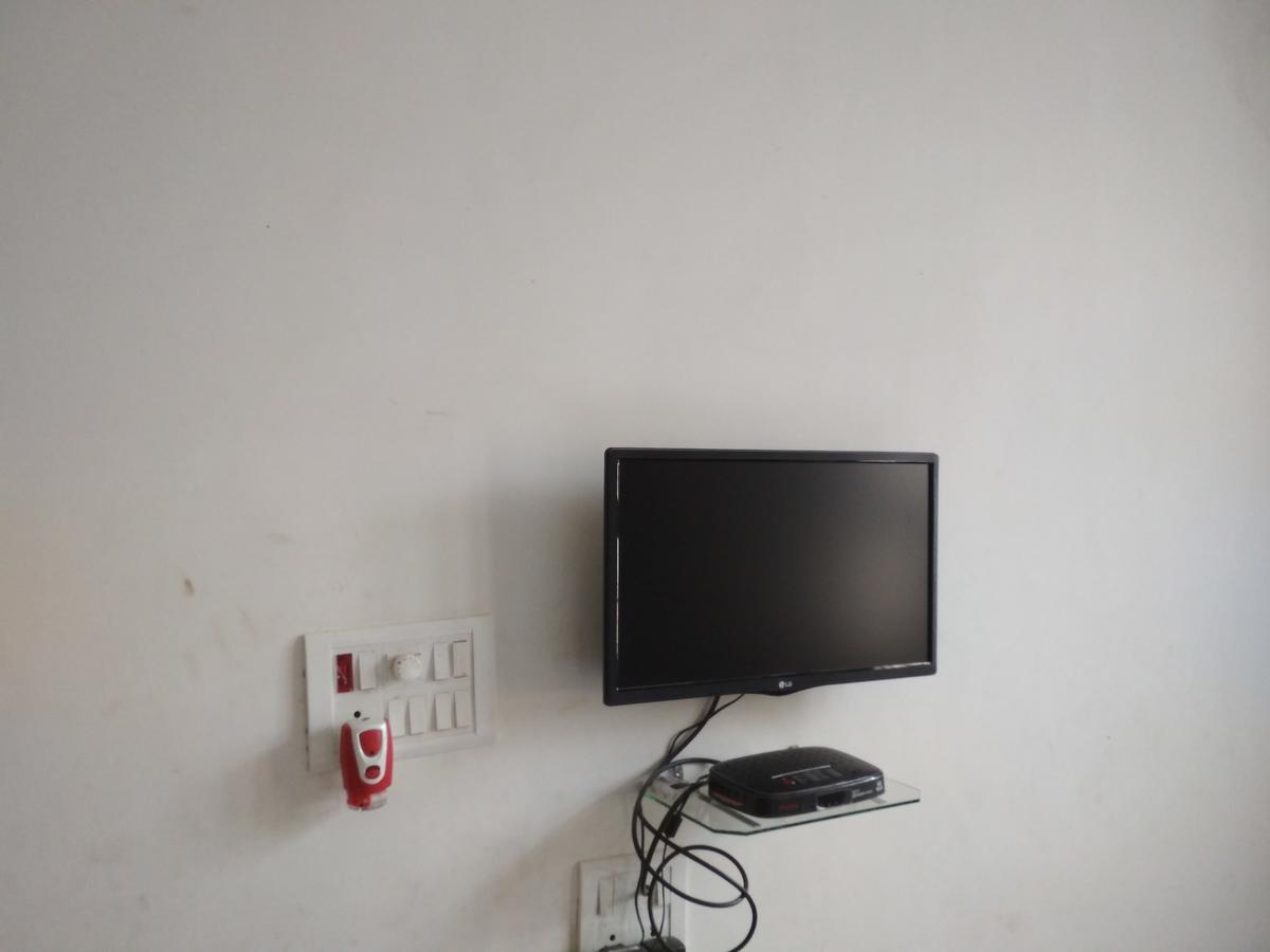 City Center Inn Buxar エクステリア 写真